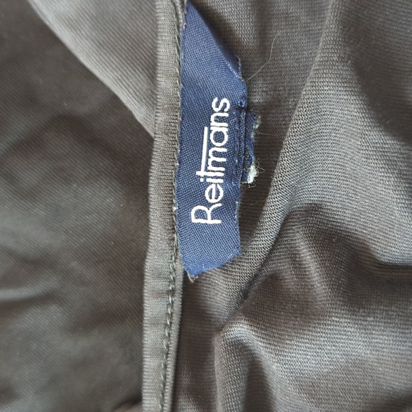 Set of three lacey tops - Picture 5 of 7